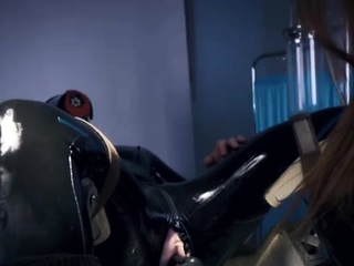 Mistress Elis Euryale Treatment Double Fisting and Latex