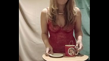 2026 03 07 Esclave F humilie la larve Sophie