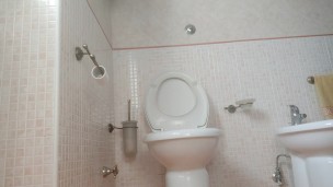 in quarantena e piena di pipì e aria